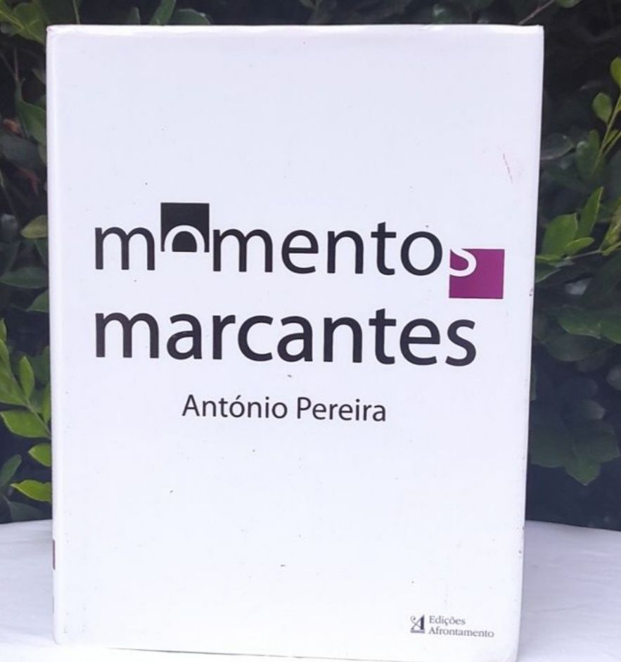 Livro Momentos Marcantes - envio incluído