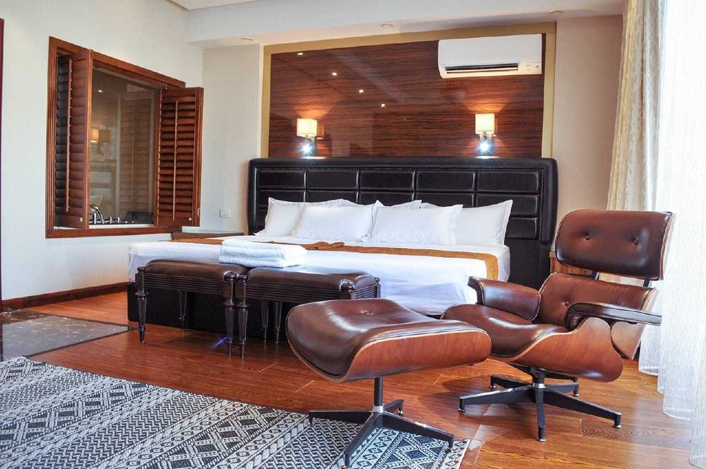 VIP VILLA С БАСЕЙНОМ 10-я ст Б Фонтана  есть ВАРИАНТЫ !