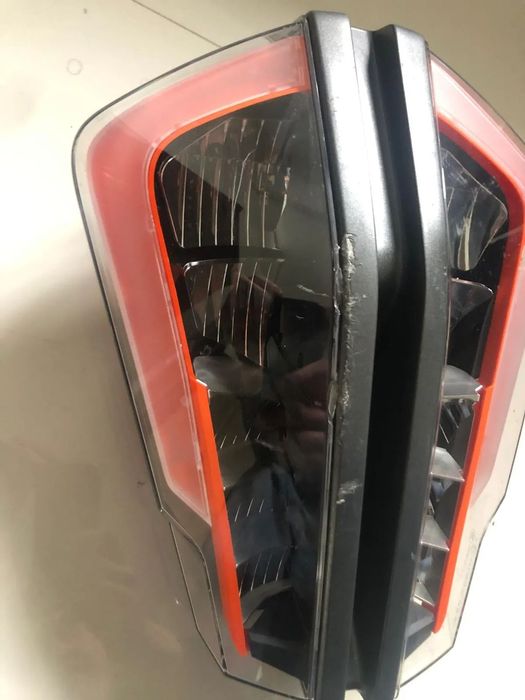 KTM Adventure  1290  lampa reflektor