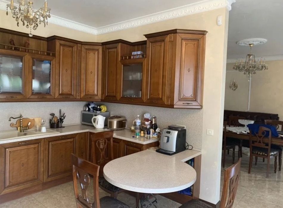 Готовый загородный комплекс с гостевым домом и баней. 500 000 $