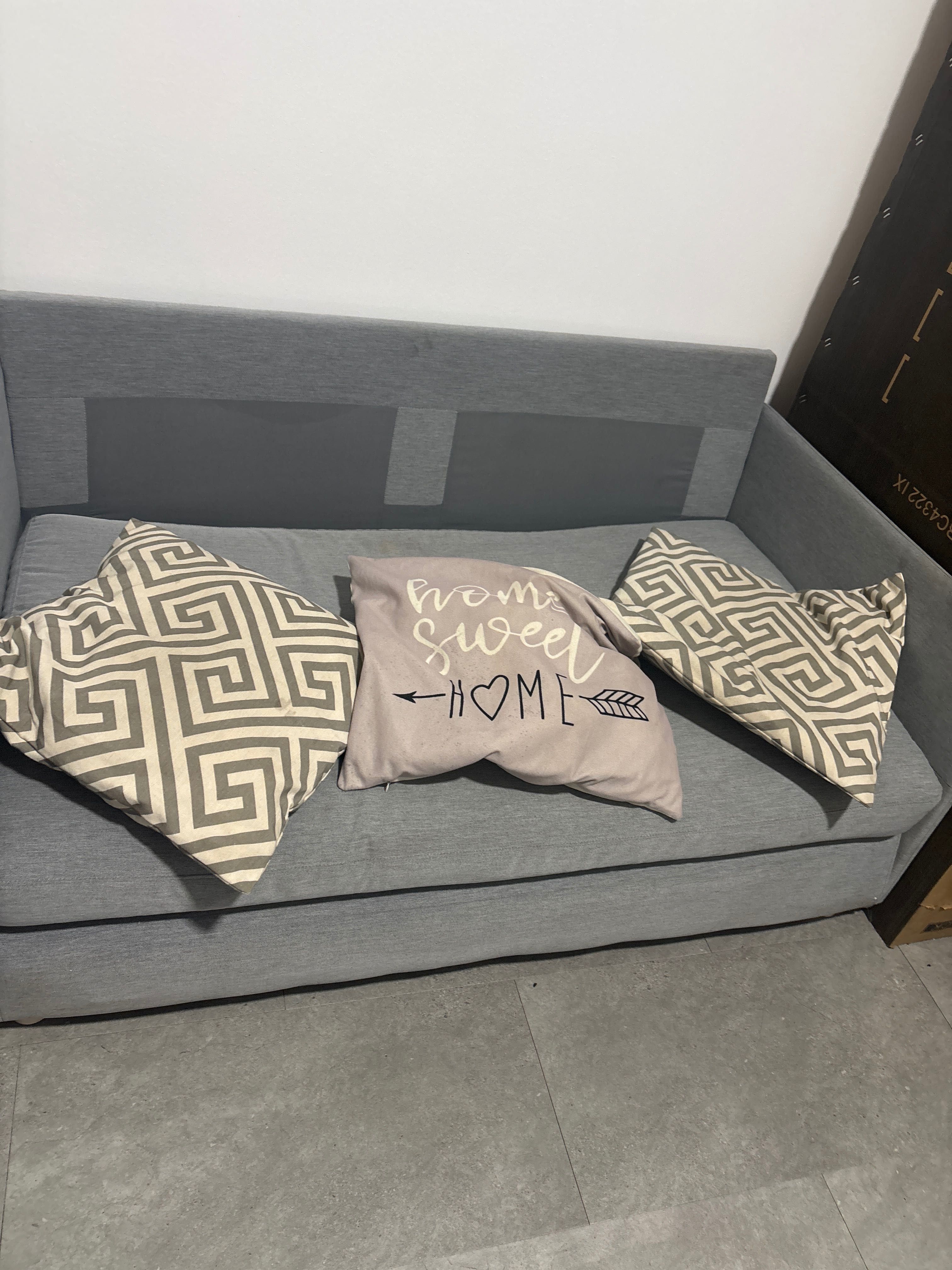 Sofá cama semi novo