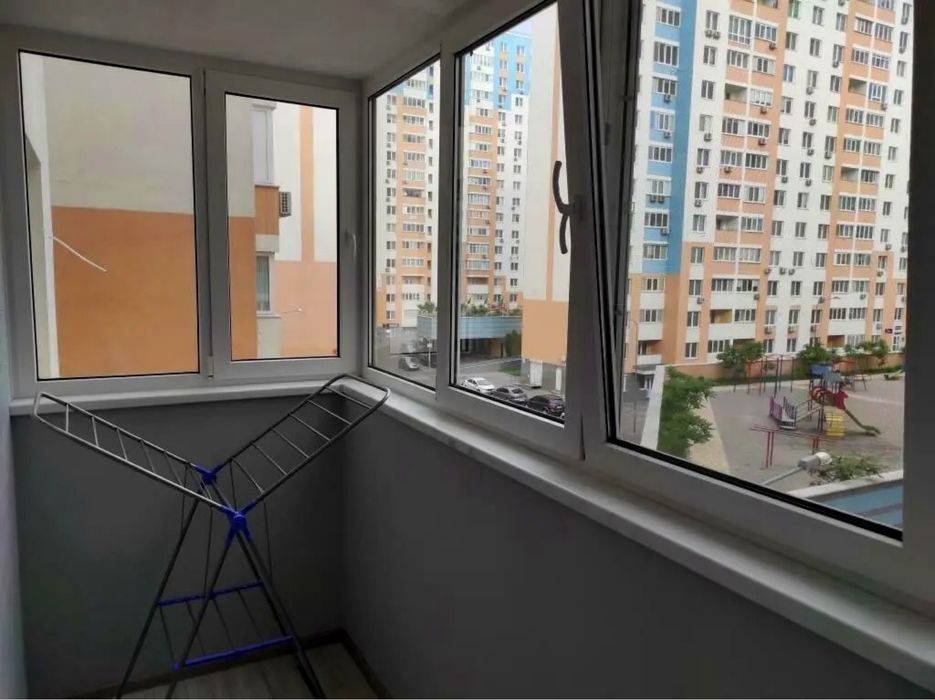 Оренда 1к, Подільський район, вул. С. Данченка 28, метро Оболонь
