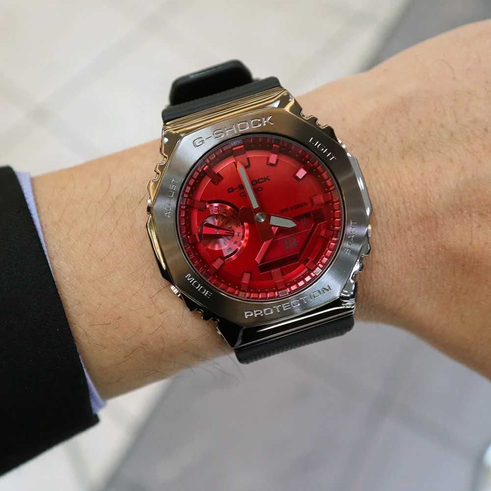 Casio G-Shock GM-2100B-4ADR чоловічий годинник оригінал металевий часы