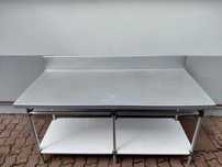 Stół roboczy z aluminium