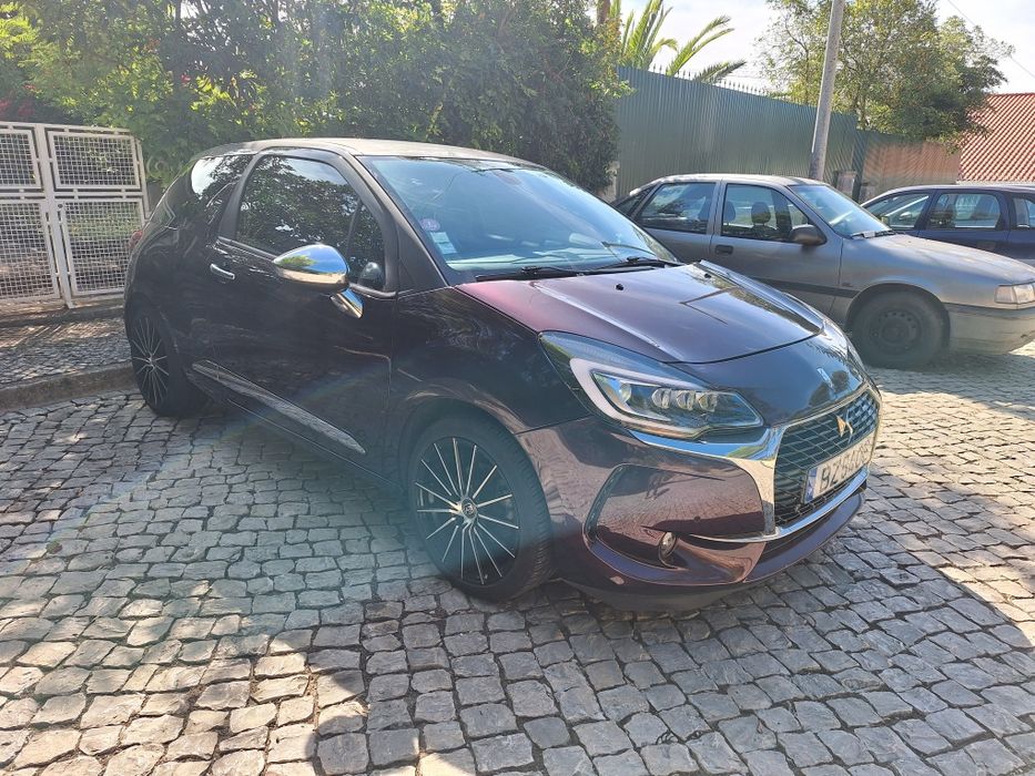 como novo, 80 mil kms, topo de gama,com garantia e aceito retoma