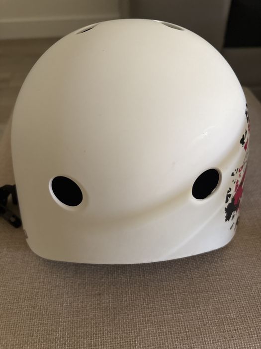 Kask do jazdy na rowerze, rolkach, deskorolce, hulajnodze