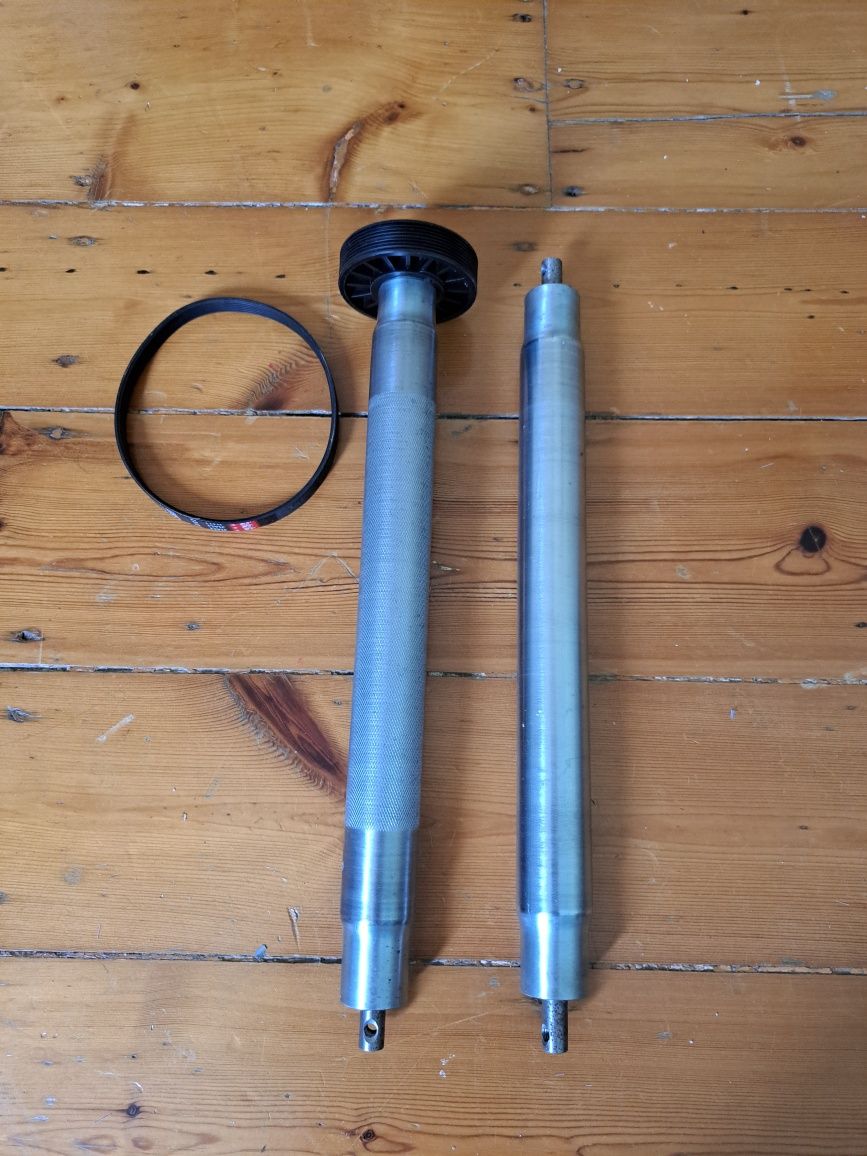 Rolos de passadeira e correia