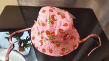 H&M różowy kapelusik z wiązaniem czapka Hello Kitty 74 truskawka 6-9 m