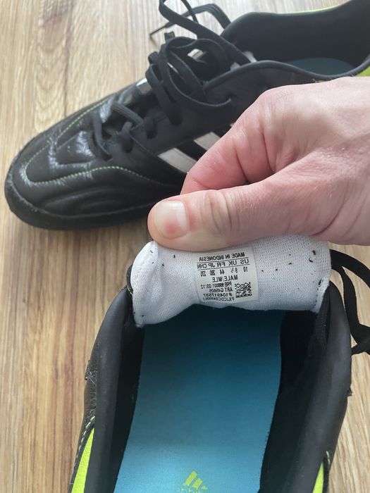 Адідас 11nova Adizero