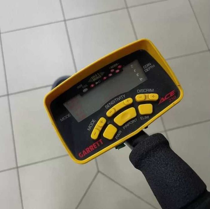 Металлоискатель Garrett ACE 250 бу Металошукач Гаррет Аська 250 Ася