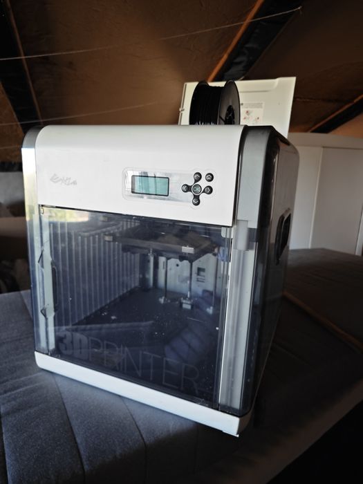 Drukarka 3D DaVinci 1.0, 48h pracy - jak nowa