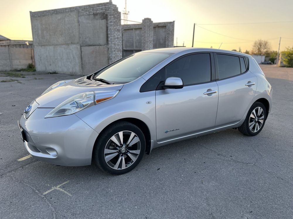 Nissan Leaf 2014