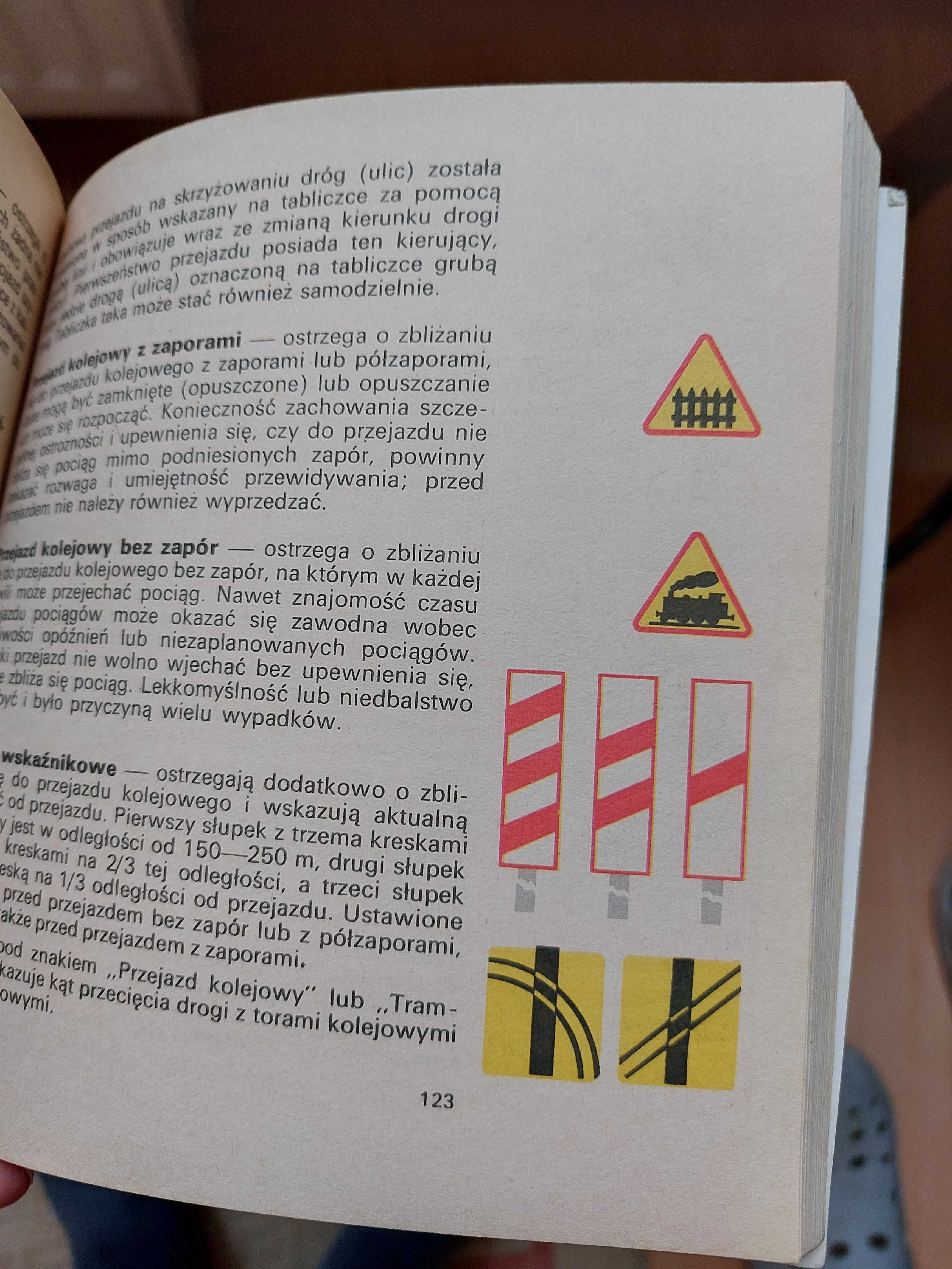 Zasady ruchu i bezpiecznej jazdy samochodem Henryk Gałecki