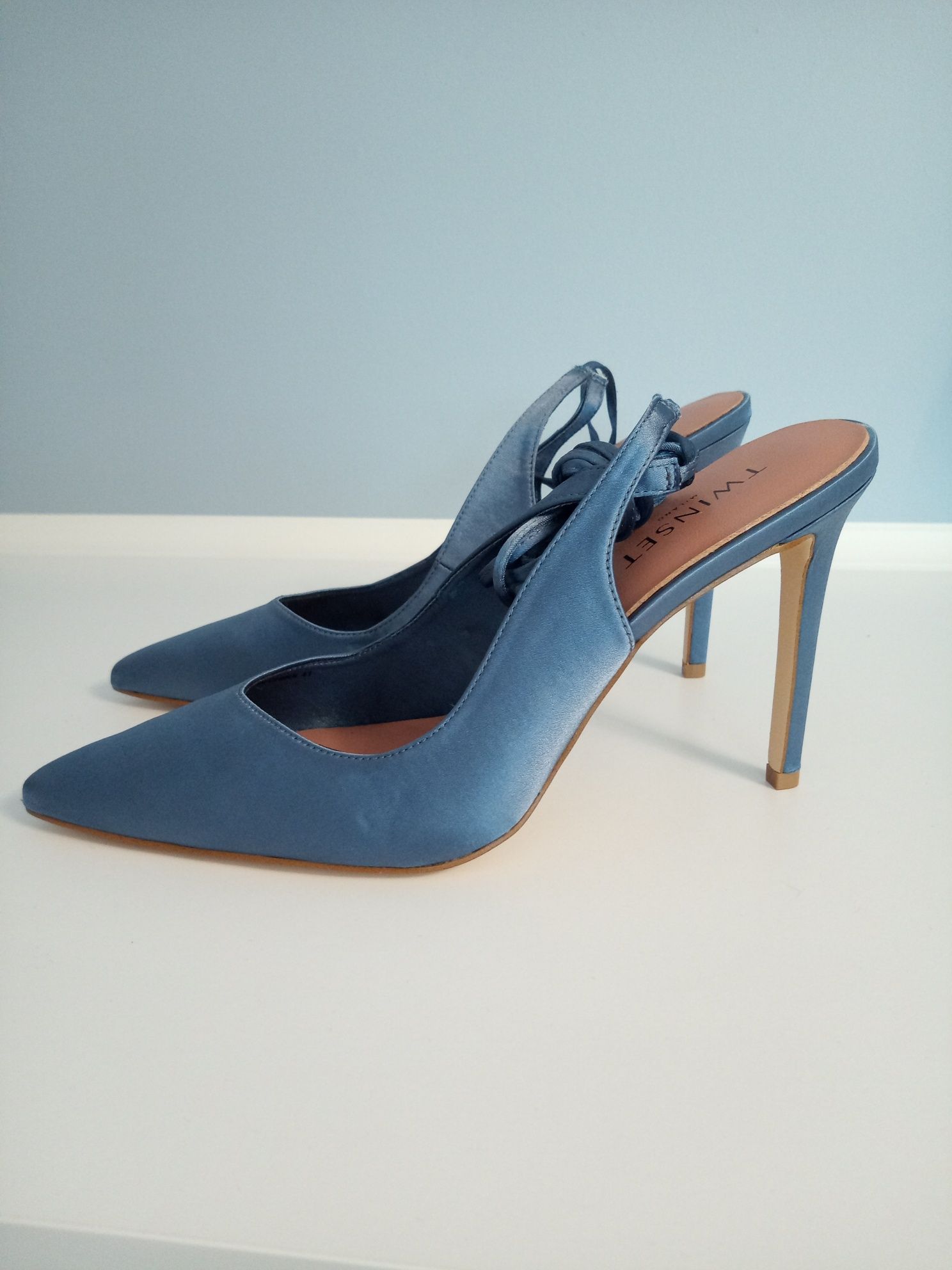 OBNIŻKA ‼️Czółenka damskie marki Twinset Milano rozmiar 41(27,5 cm)