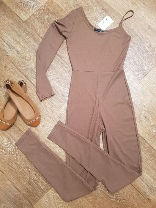 Жіночий комбенизон.