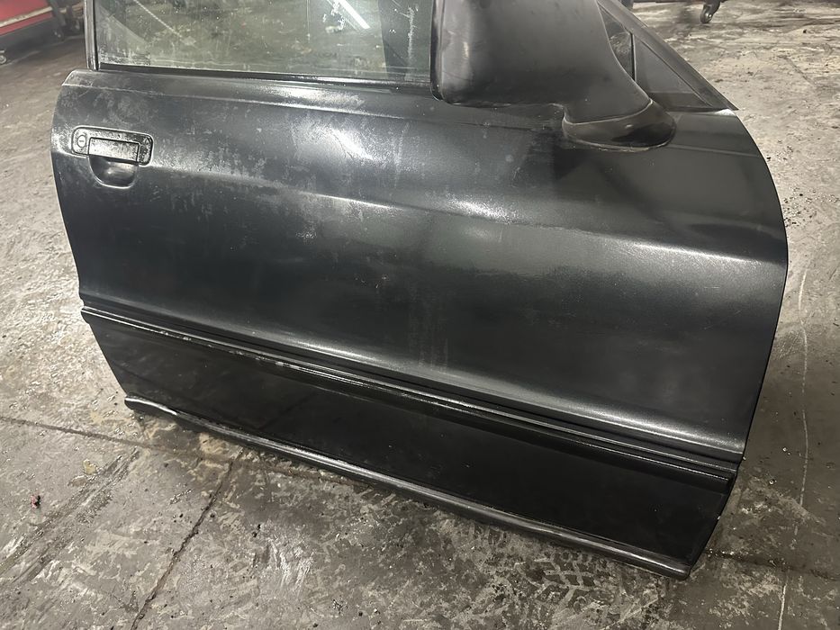 Drzwi pasażera audi 80 b4 prawy przód LZ9U prawe przednie