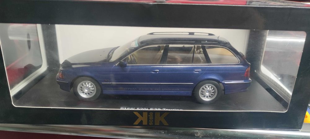 BMW E39  - Modelos 1/18 - touring carrinha 2 unidades