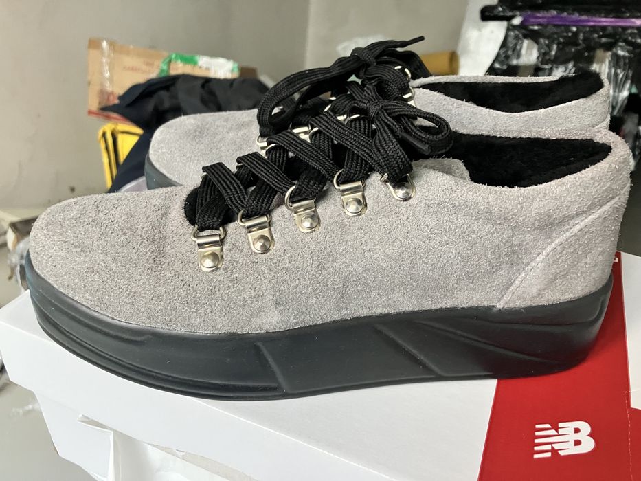 Дизайнерські сліпони на міху 39р