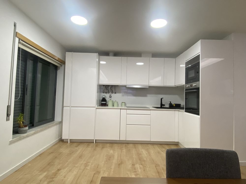 Apartamento T2 Renovado em Open Space