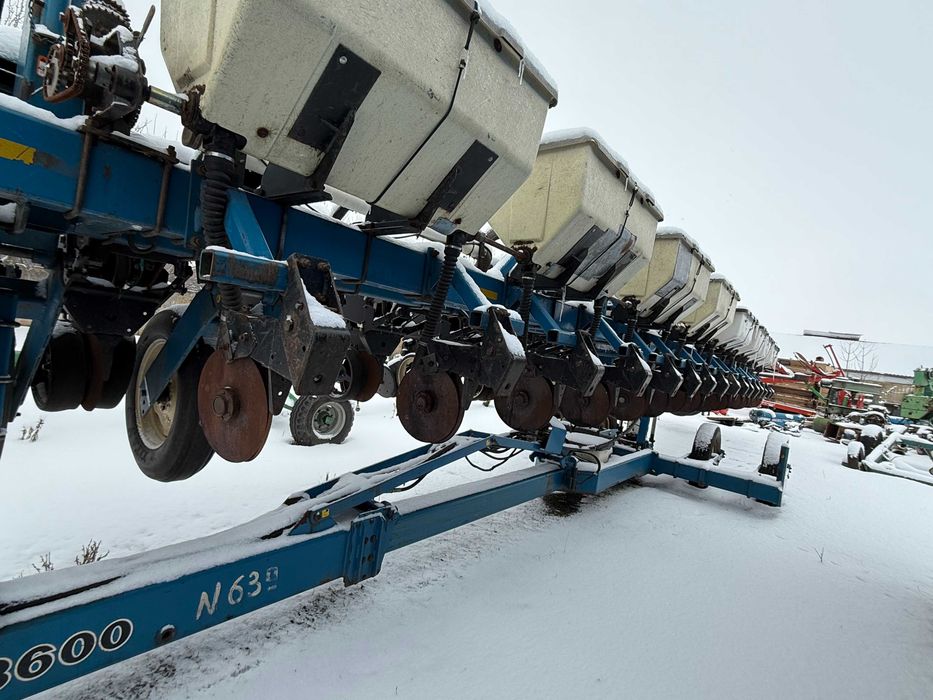 сеялка пропашная kinze 3600