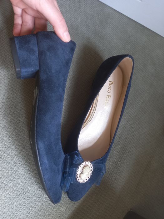 Zamszowe nowe baleriny czółenka niski obcas 37 Paolo Parma