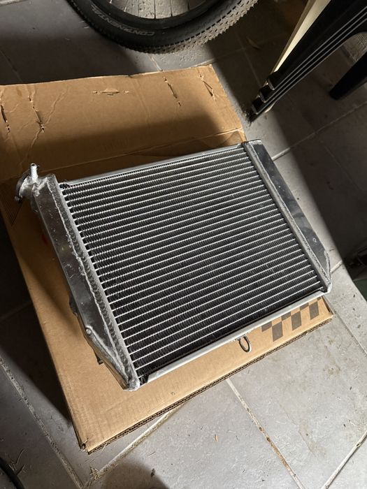 Radiador yamaha yzf R1 2002