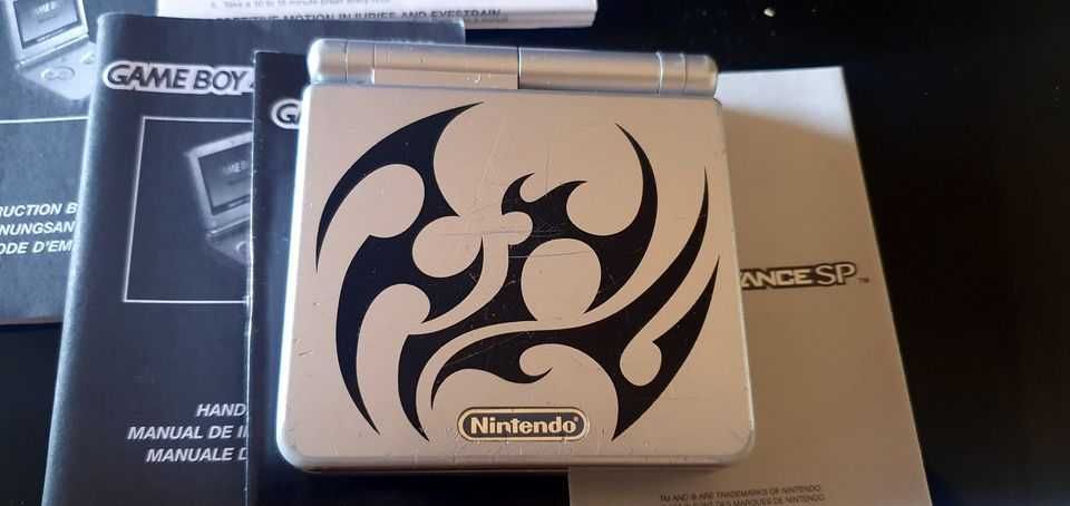 GameBoy Advance SP Tribal Edition AGS-101