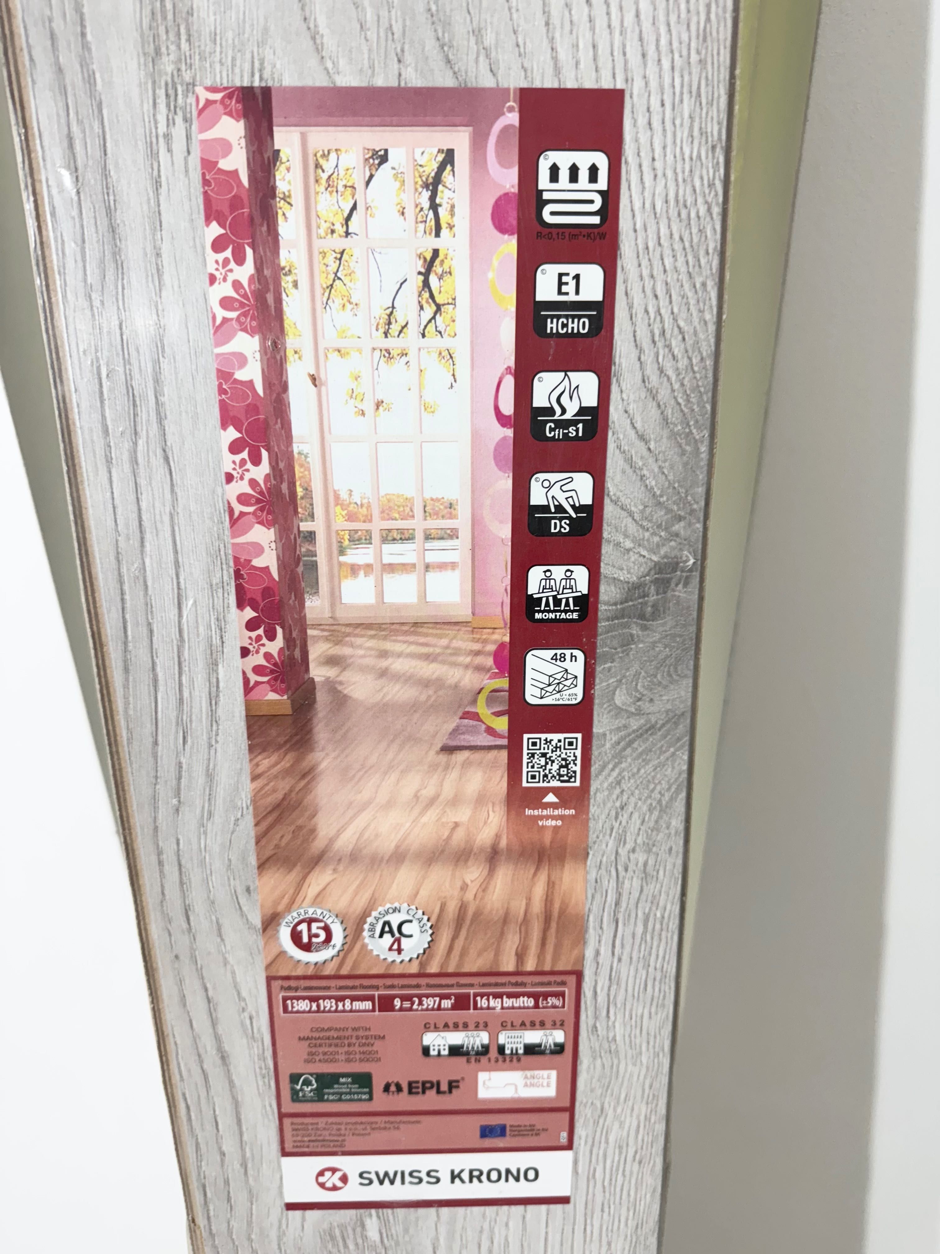 Panel laminowany Dąb Sarre 4601 Swiss Krono AC4 8 mm