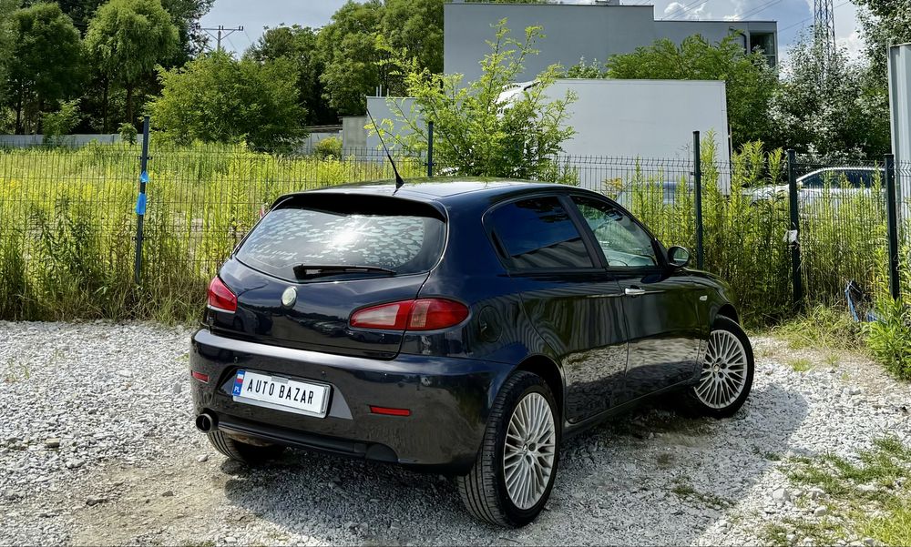 Alfa Romeo 147 1.9 JTD * Lift * Klima * 2010 * Skóry * Alu * Super