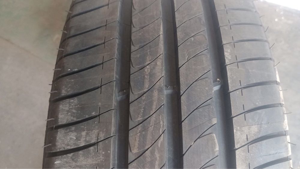 Шини Agilis MICHELIN 235/65/R16C 115/113R