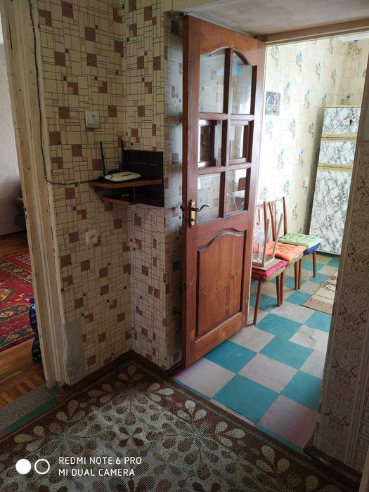 Продам однокомнатную квартиру в Краматорске на Лазурном