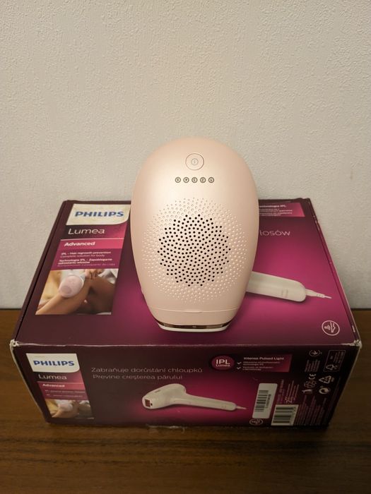 Фотоепілятор PHILIPS Lumea SC 1994/00 серії 7000