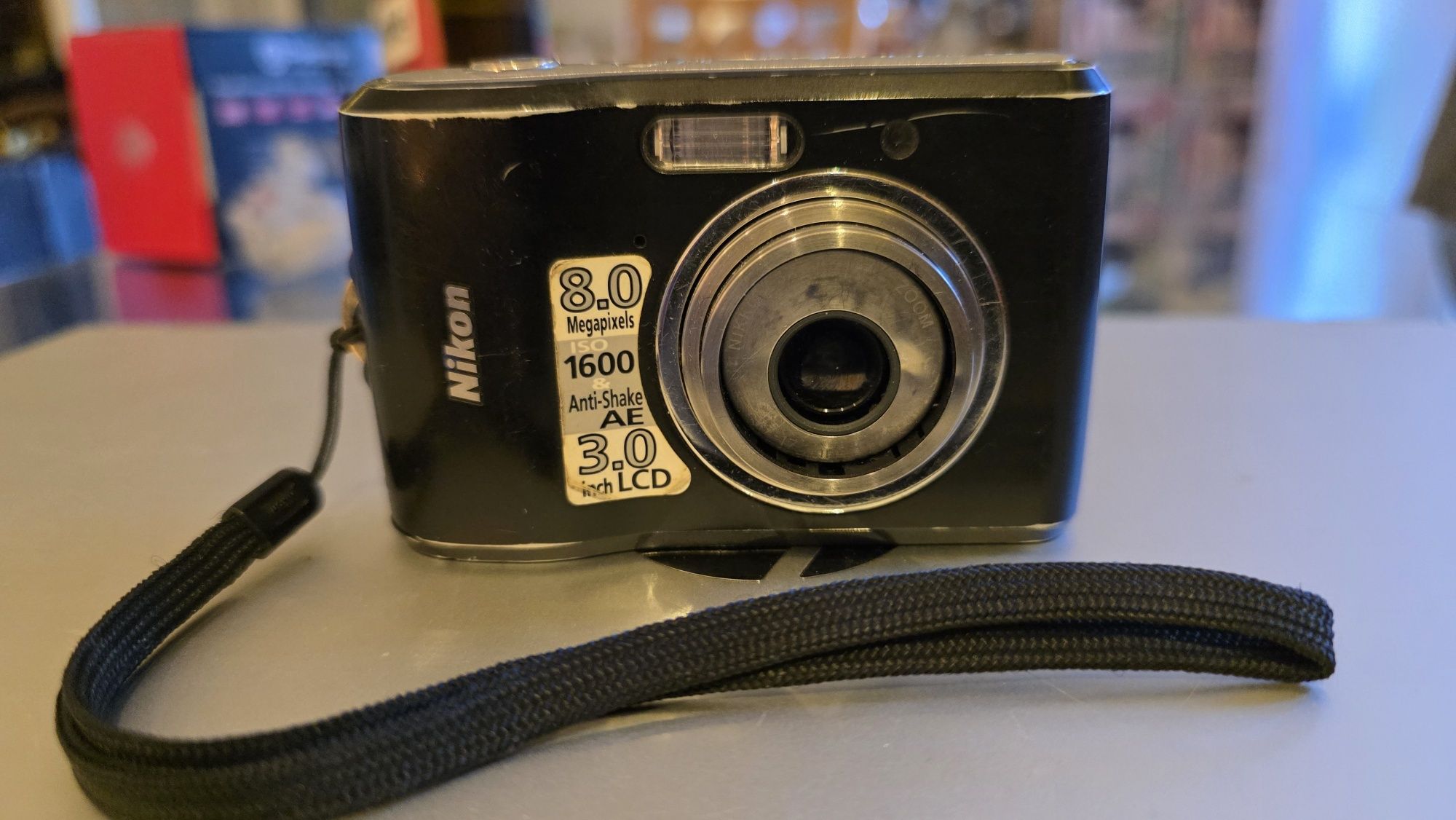 Aparat Nikon Coolpix L18, na części lub do naprawy