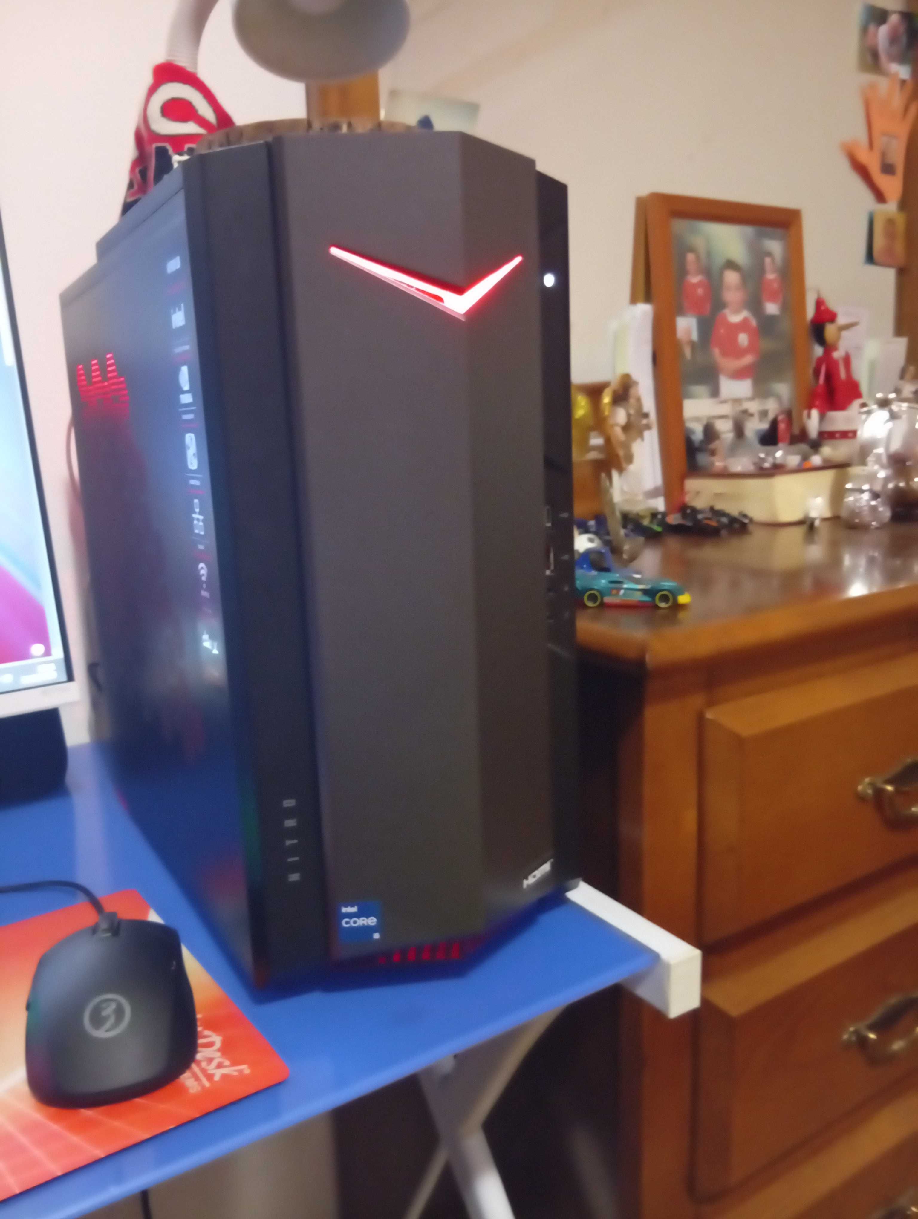 torre pc gamer como novo