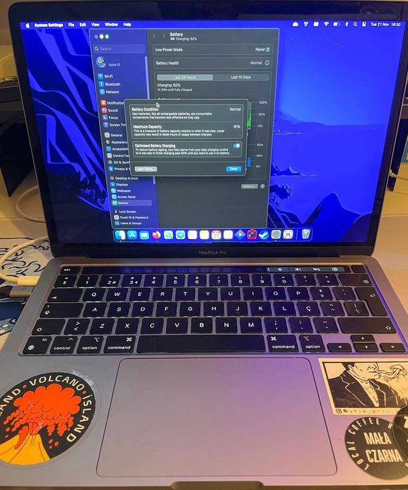 Apple MacBook Pro 13" (2020) - M1 8-Cores/8GB/256GB SSD