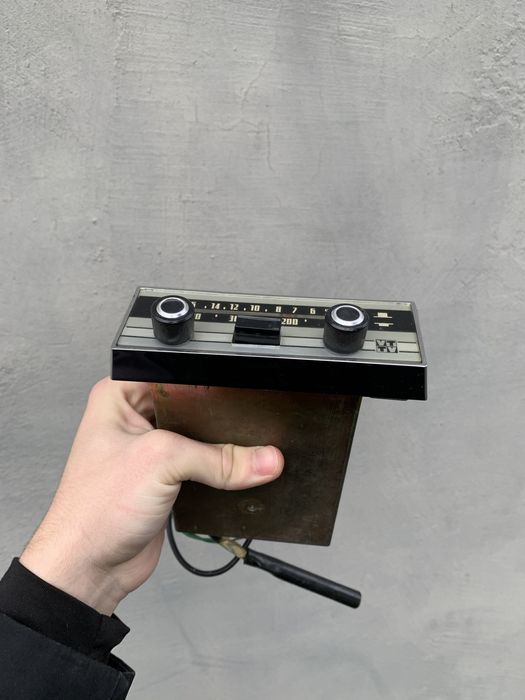 Продам радіоприймач в торпедо Videoton ваз 2101-2102 оригінал ссср