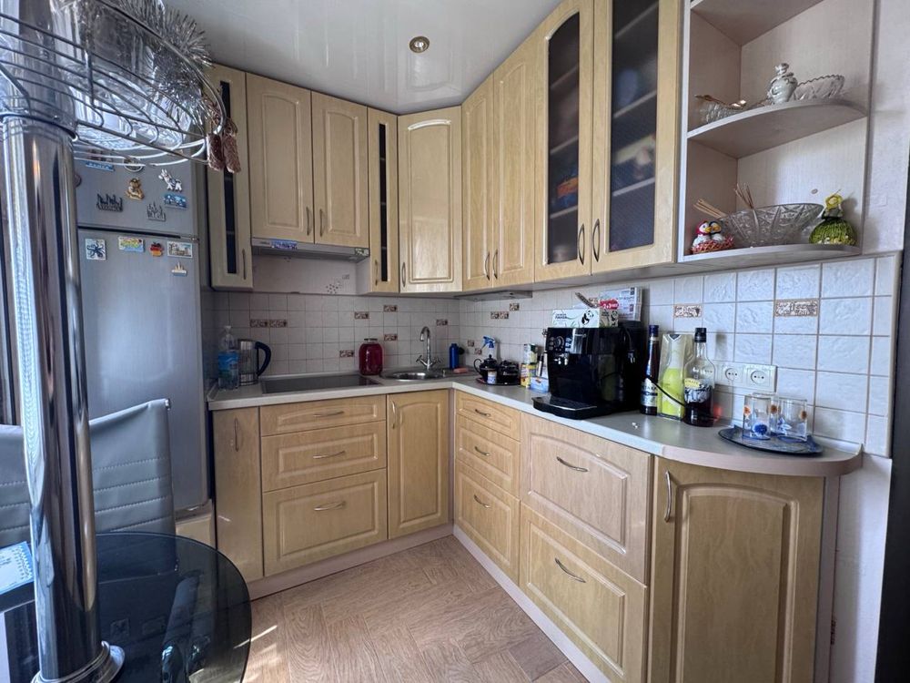 Продам 2х к квартиру, улица Саперна ,30 с хорошим ремонтом( код 88048