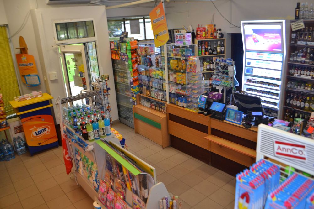 Sprzedam dobrze prosperujący sklep