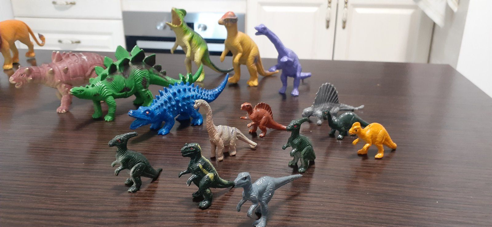 Набор динозаврів Юрського періоду. Динозаври.