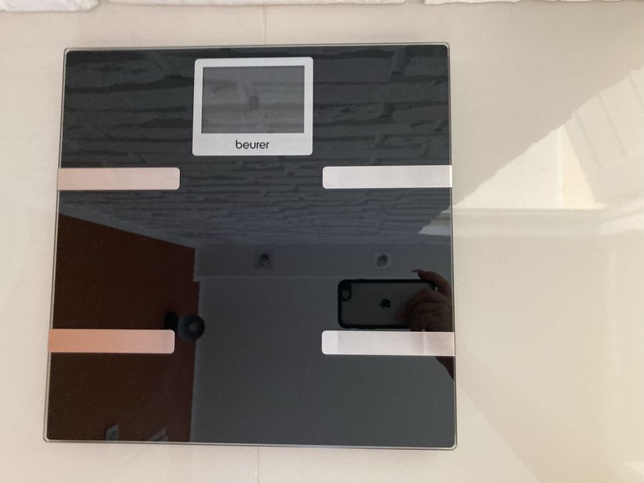 BEURER waga szklana łazienkowa, diagnostyczna połączona ze Smartphone
