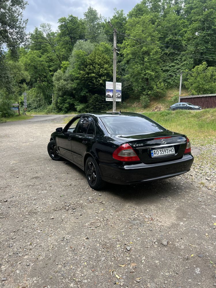 Мерседес W211 рестайлінг