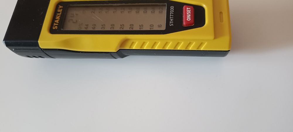 Miernik wilgotności Stanley STH77030