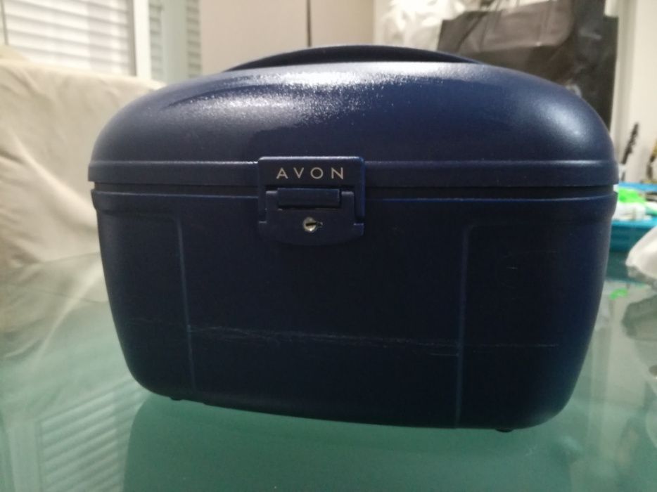 Necessaire azul da Avon