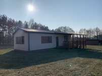 Domek letniskowy nad jeziorem w Hartowcu