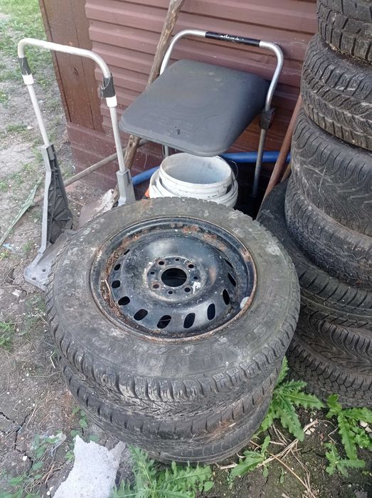 Felgi stalowe 13 cali od cinhlaczento i od forda kuriera i 14 i 15Reno