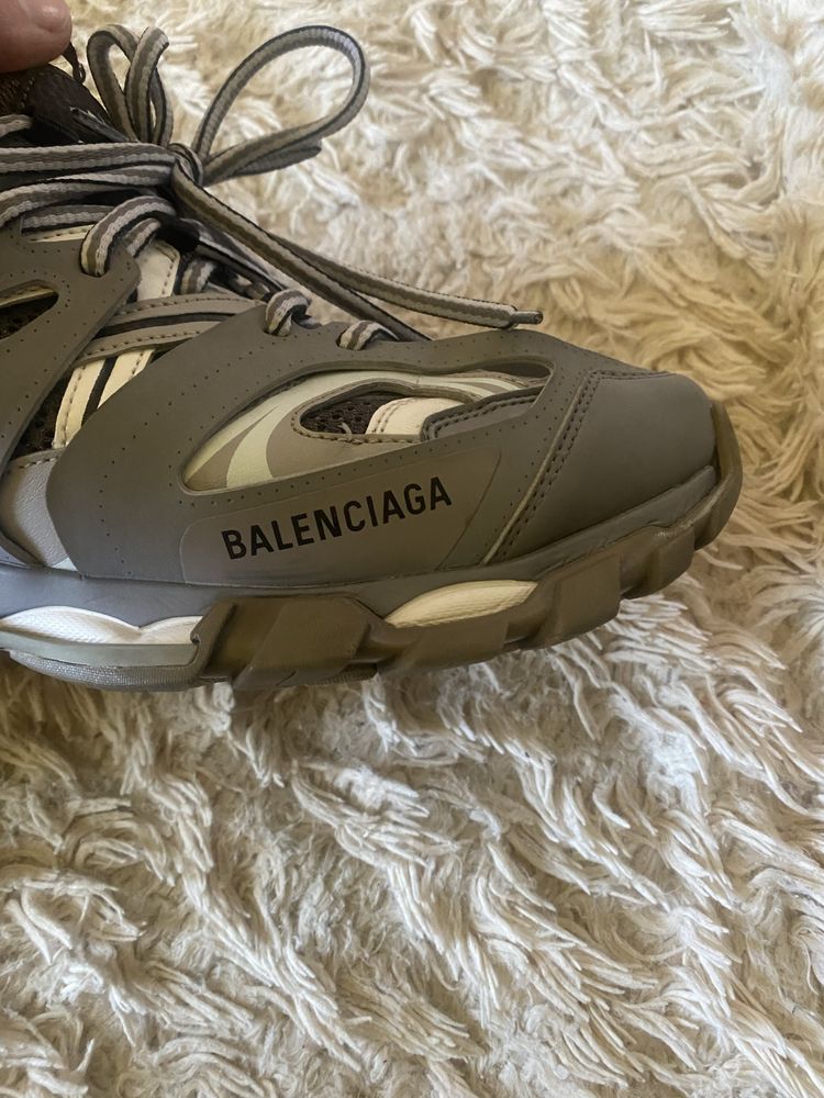Кросівки Balenciaga Track Led 43 size
