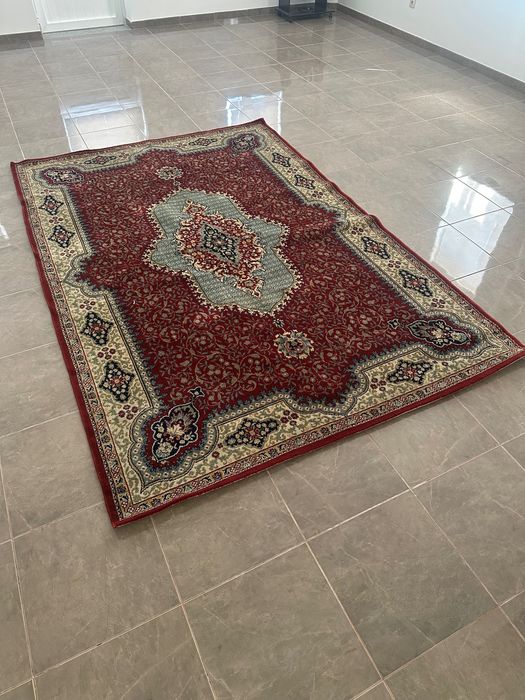 Carpete Persa 3x2m Tapete em muito bom estado