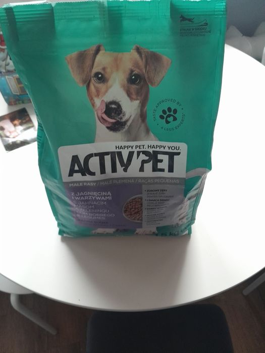 Sprzedam karmę dla psa