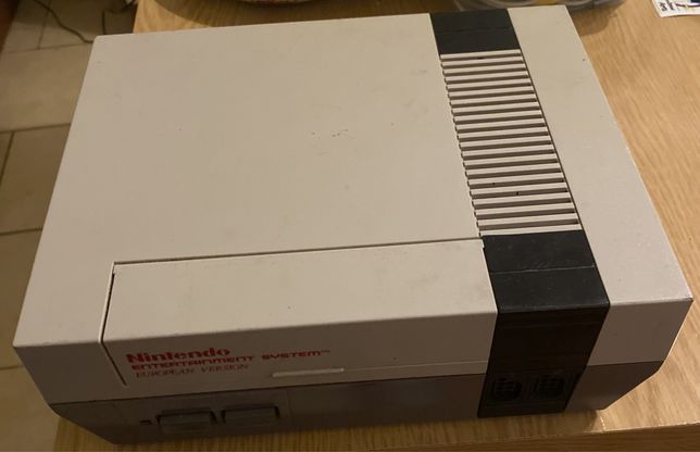 Konsola Nintendo NES NESE 001