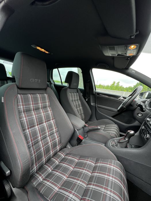 Volkswagen golf 6 GTI 270hp